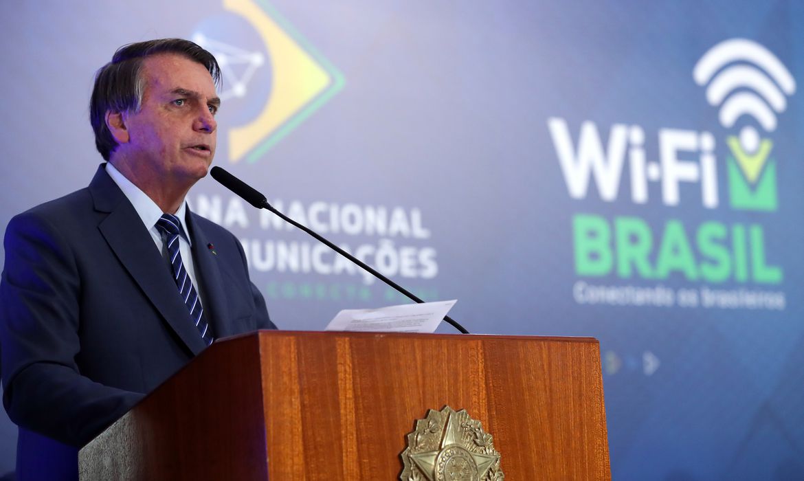  Bolsonaro cogita alterar cláusula pétrea via decreto e desafia Congresso e Tribunais
