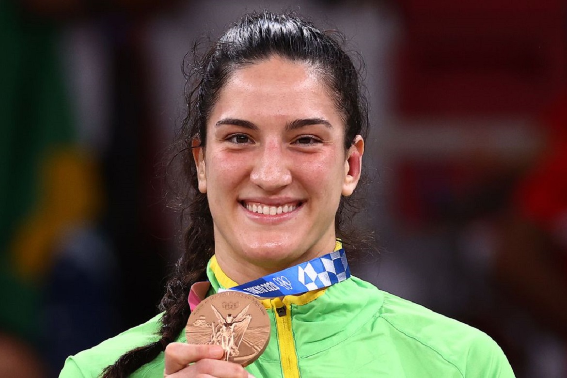  Mayra Aguiar conquista bronze no judô na Olimpíada de Tóquio